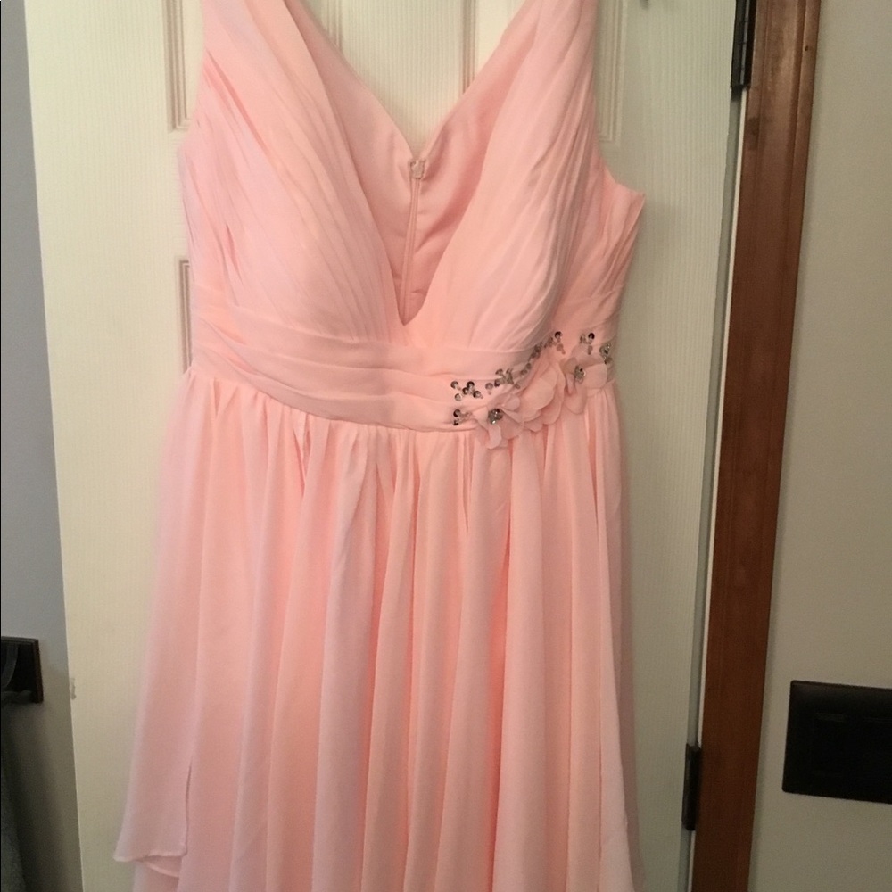 Chiffon pink sassy dress